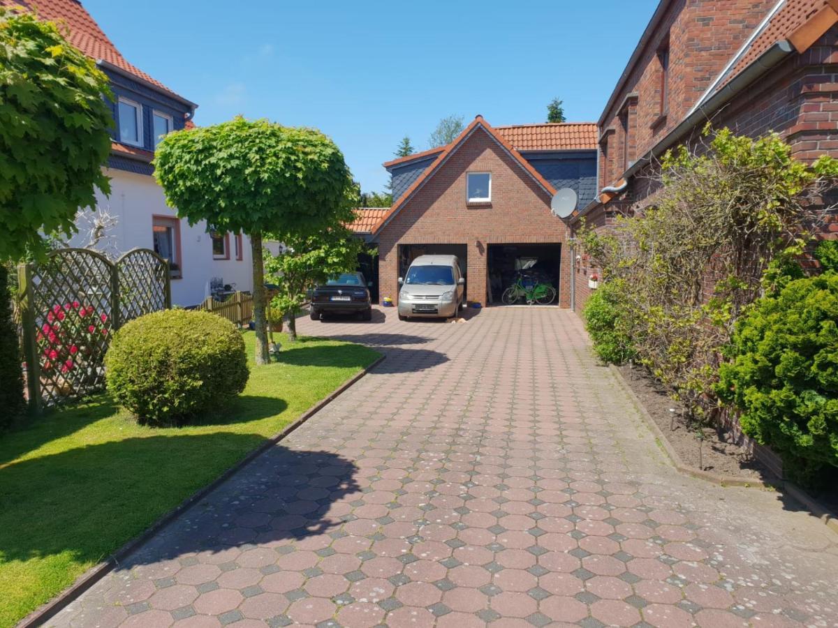 Stadtrand Wilhelmshaven 쇼르텐스 외부 사진